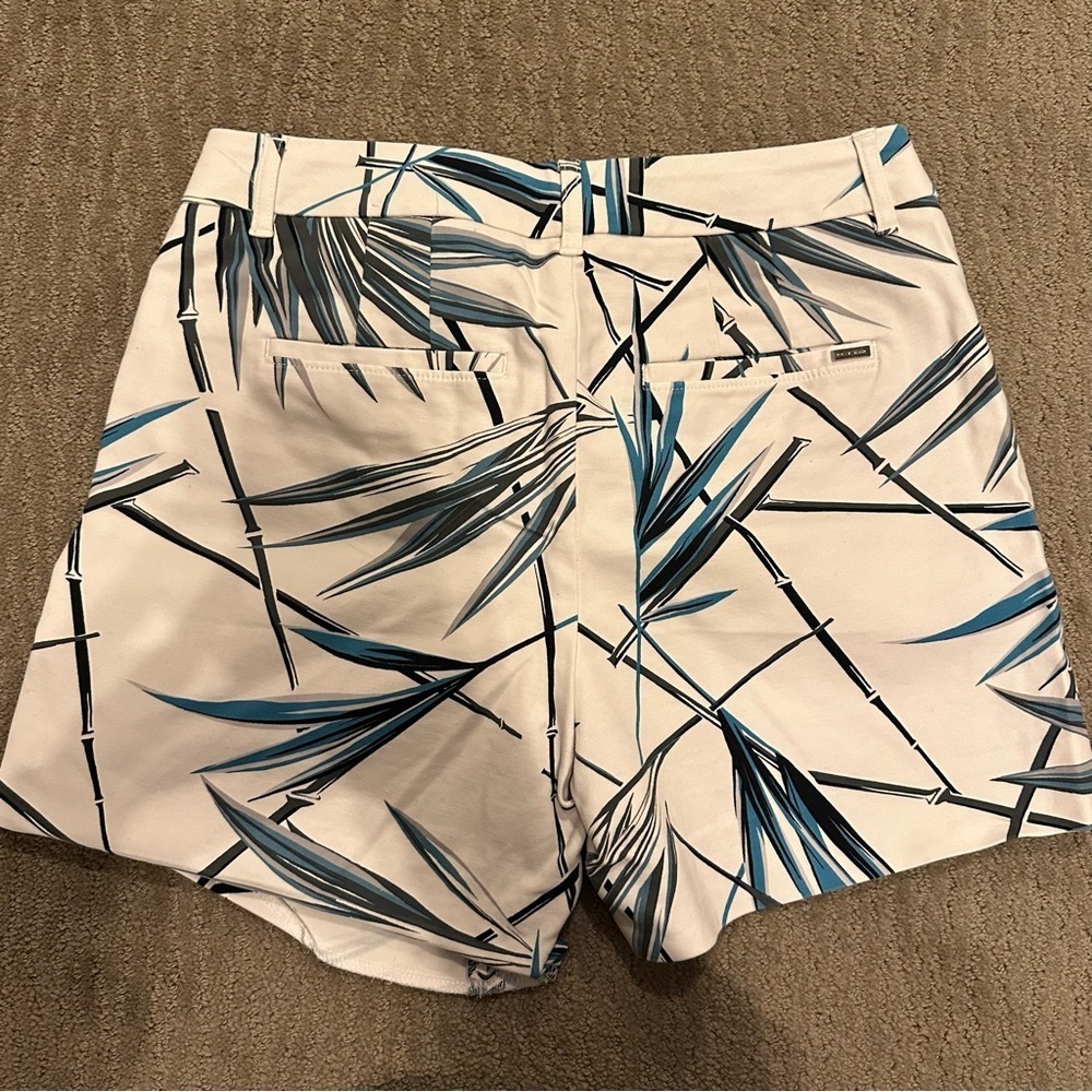 WHBM Printed Shorts - Picture 5 of 5